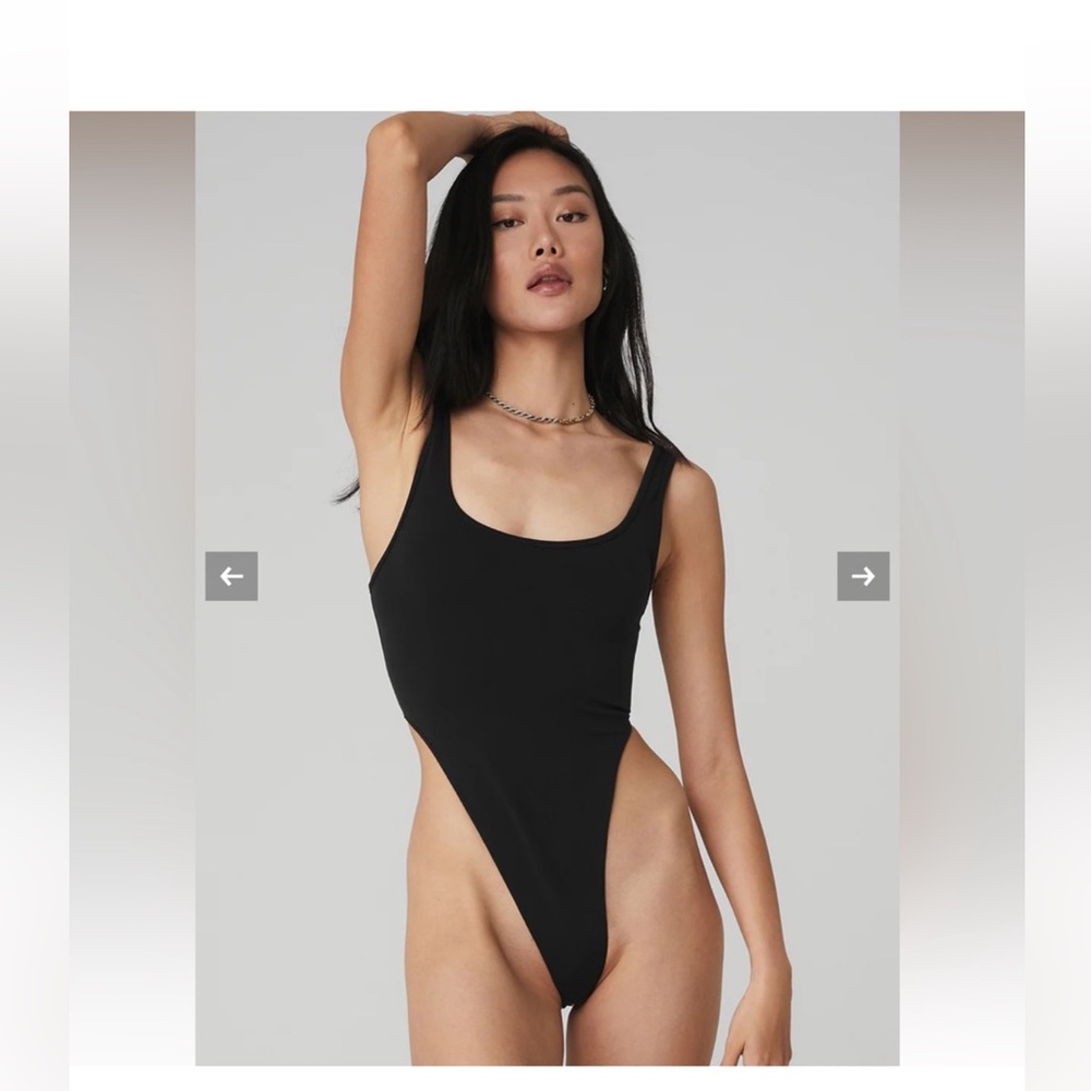 Alo Yoga Airbrush Hot Shot Bodysuit Black
